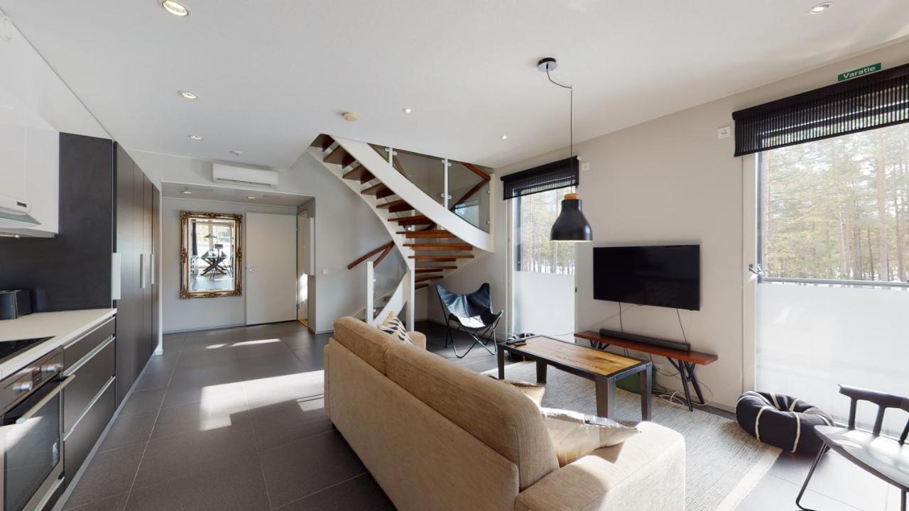 Sandy Kelt - Irish House Apartments Kalajoki Exterior foto